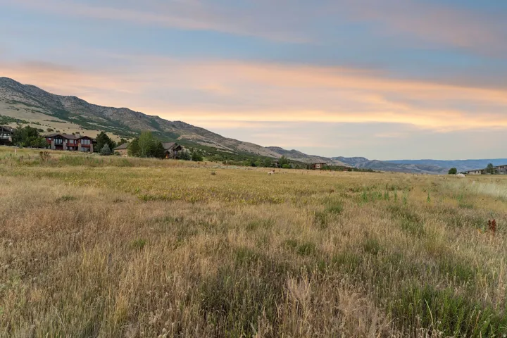 5857 E Wildflower Ct, Eden, Utah 84310