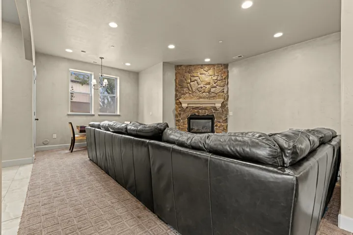 4838 W 3625 S, West Haven, Utah 84401