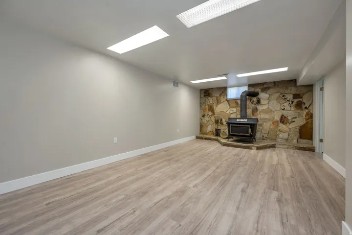 6871 S Springbrook Way, Cottonwood Heights, Utah 84121