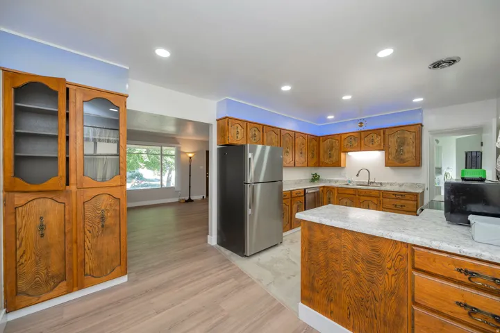 6871 S Springbrook Way, Cottonwood Heights, Utah 84121