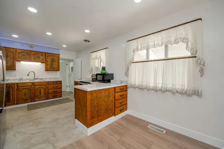 6871 S Springbrook Way, Cottonwood Heights, Utah 84121