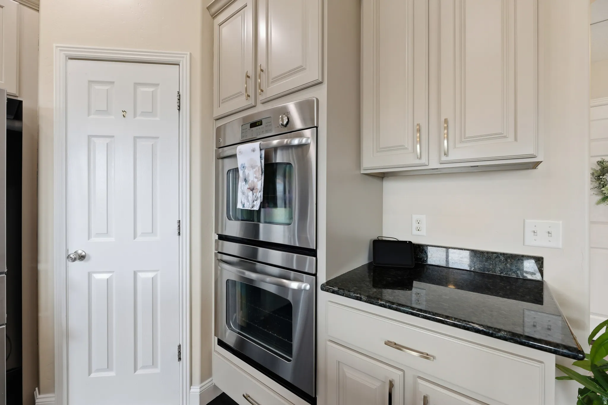 Double Ovens