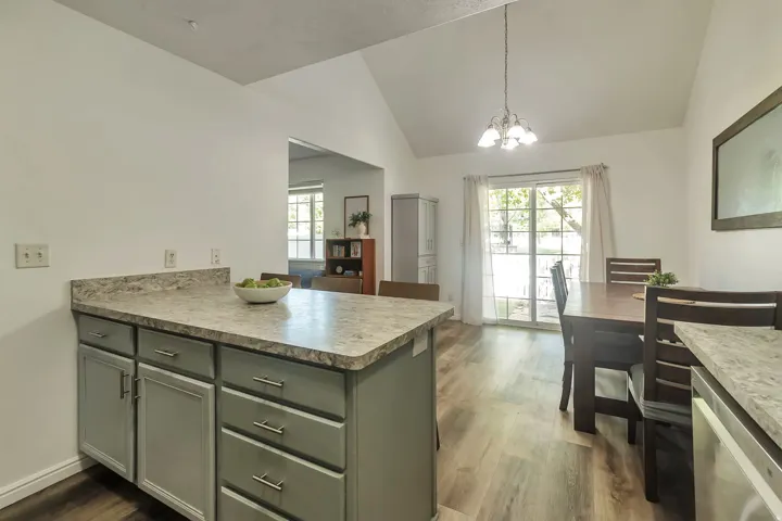 251 S Parkside Ct, Provo, Utah 84601