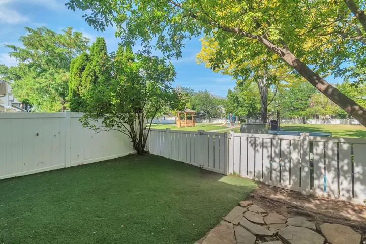 251 S Parkside Ct, Provo, Utah 84601