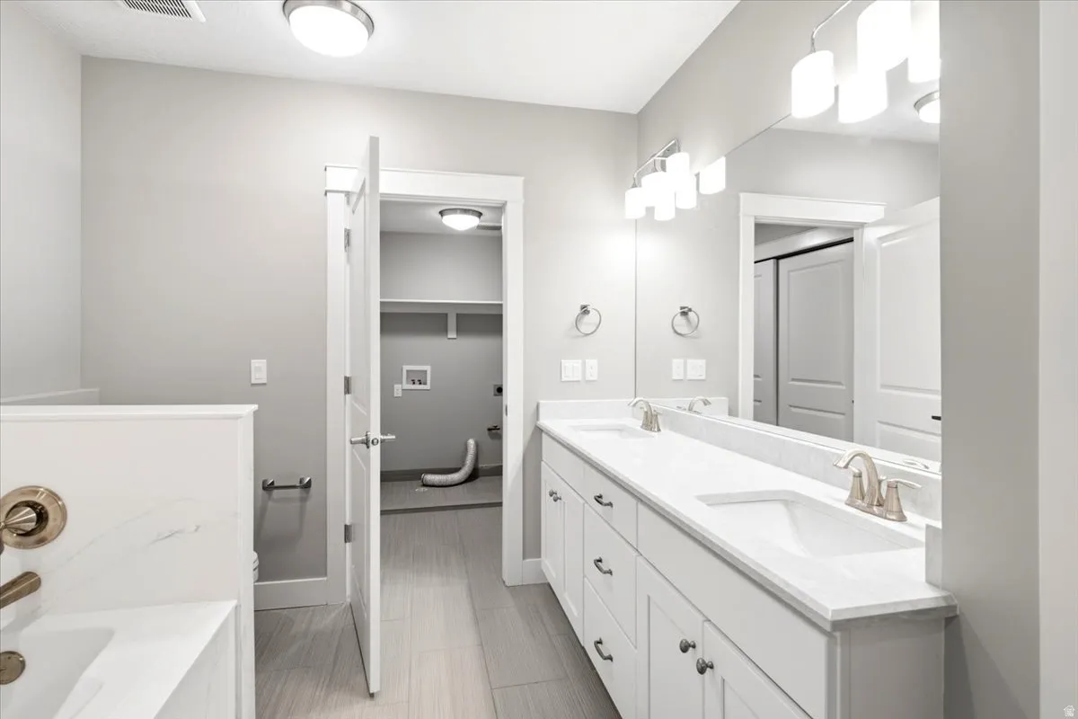 Main Floor Primary Bath