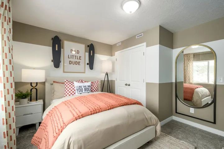 7616 S Graphite Dr #327, West Jordan, Utah 84081