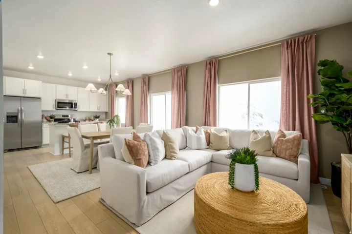 7616 S Graphite Dr #327, West Jordan, Utah 84081