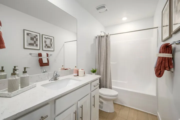 7616 S Graphite Dr #327, West Jordan, Utah 84081