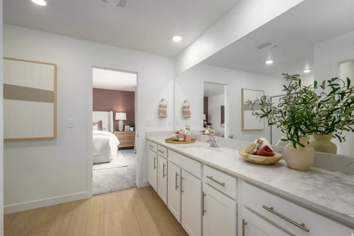7616 S Graphite Dr #327, West Jordan, Utah 84081