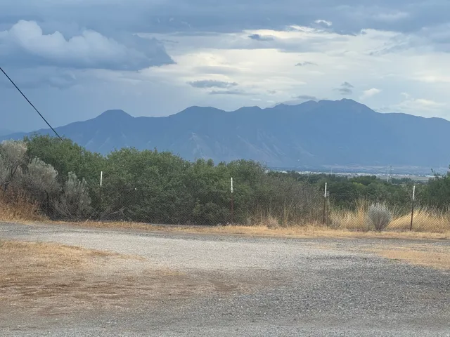Expansive mountain backdrop with a wide-open sky