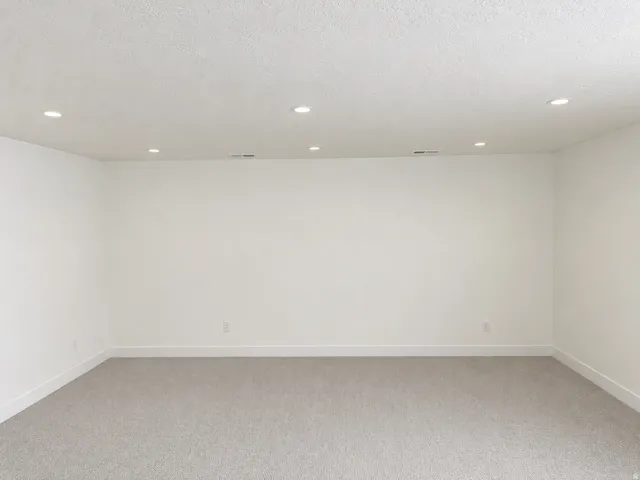 763 W Summerhill Ln, Centerville, Utah 84014