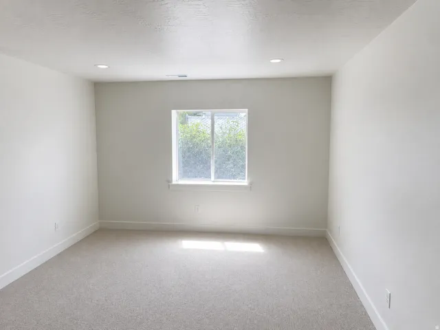 763 W Summerhill Ln, Centerville, Utah 84014