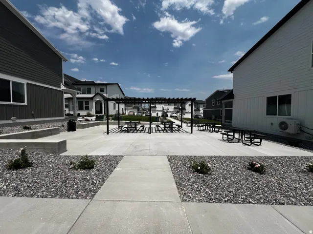 7612 S Graphite Dr #328, West Jordan, Utah 84081