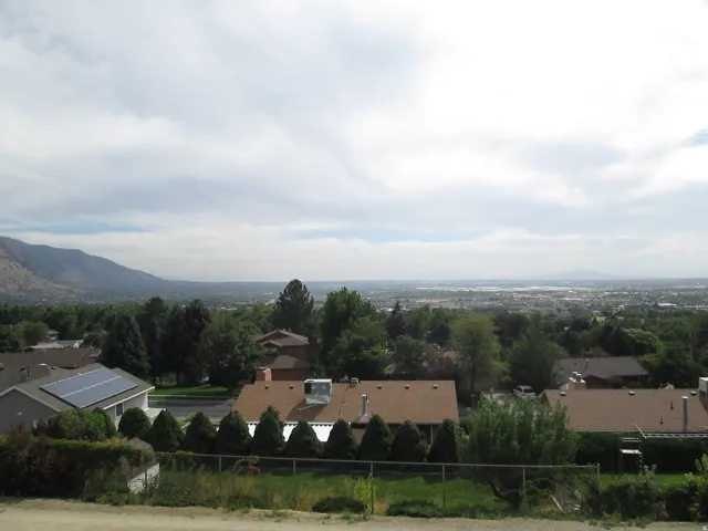 Mountain backdrop and expansive city scape