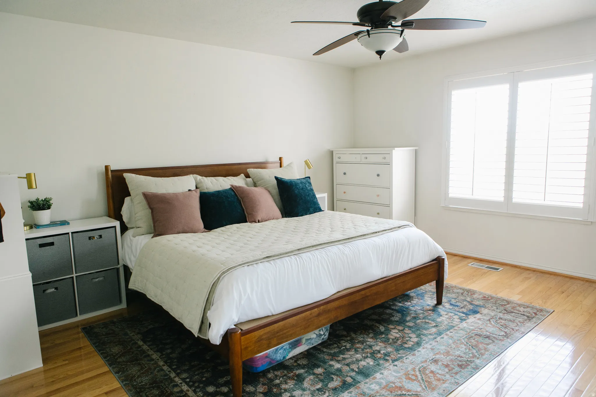 Hardwood-finish flooring throughout