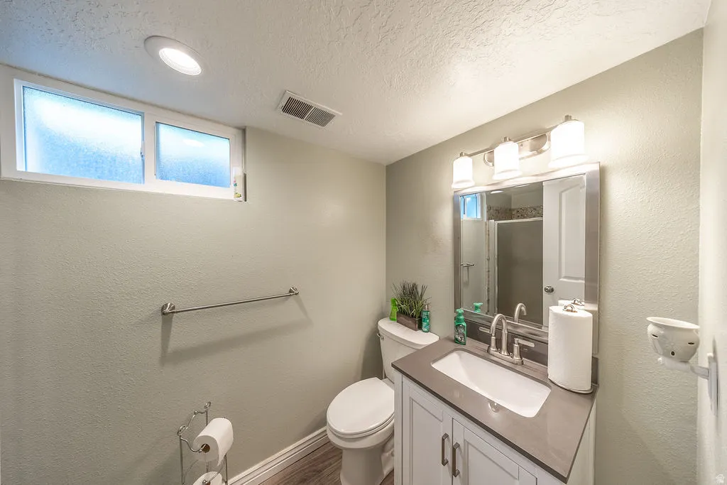 3/4 Bathroom featuring a shower.