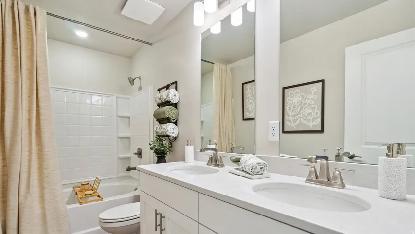 7049 N Obsidian Way, Eagle Mountain, Utah 84005