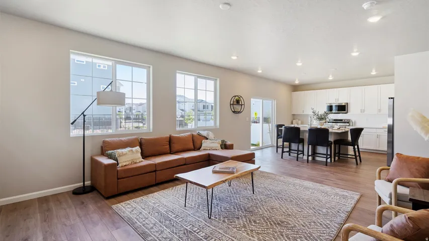 7049 N Obsidian Way, Eagle Mountain, Utah 84005