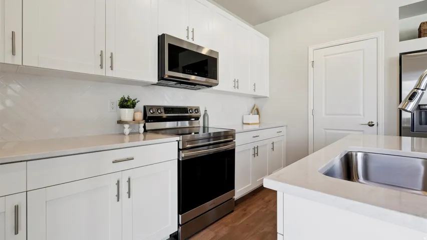 7049 N Obsidian Way, Eagle Mountain, Utah 84005