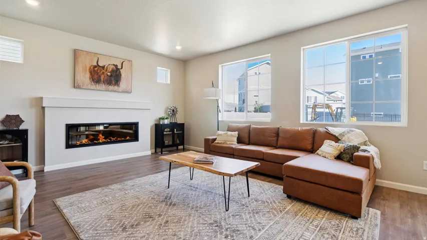 7049 N Obsidian Way, Eagle Mountain, Utah 84005