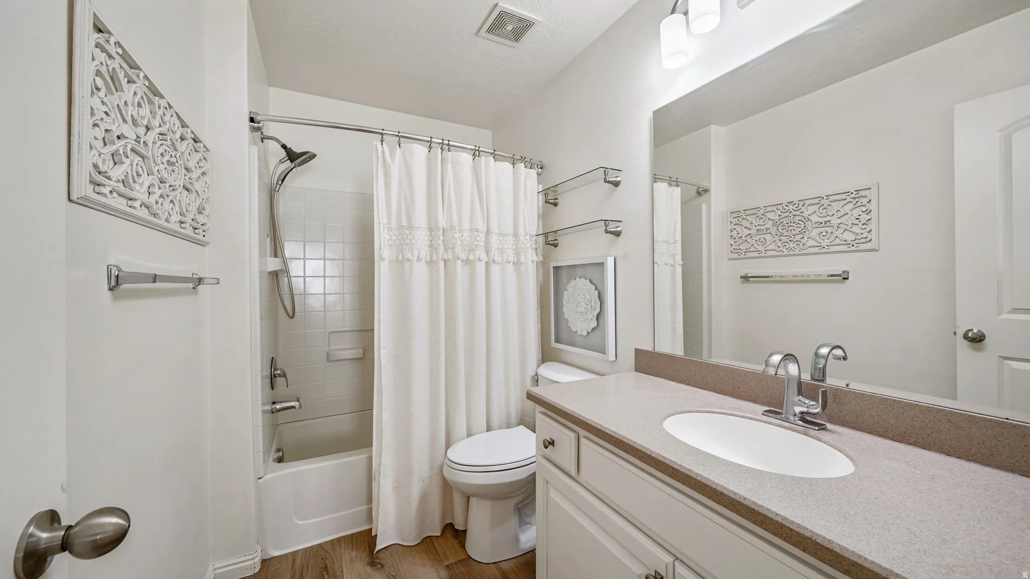 Upstairs Bathroom