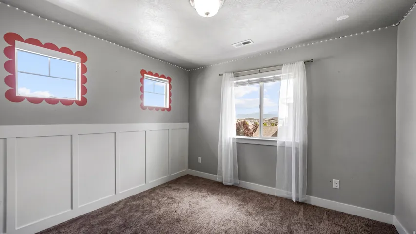 Upstairs bedroom