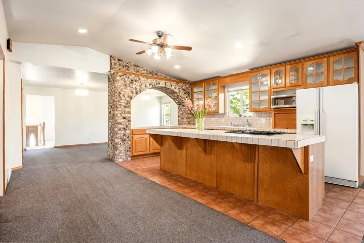 8745 S 1595 E, Sandy, Utah 84093
