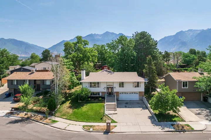 8745 S 1595 E, Sandy, Utah 84093