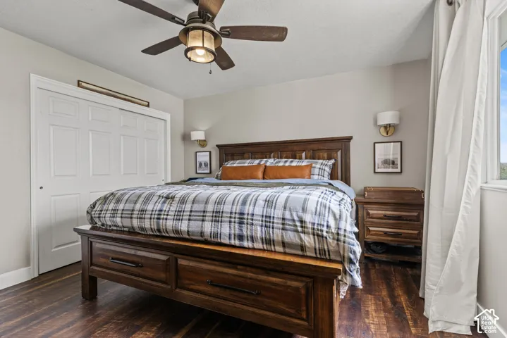 Wood-finish flooring complementing light neutral wall tones