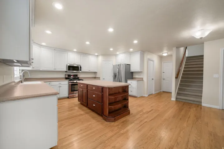 558 N Baker Ln (270 E), American Fork, Utah 84003