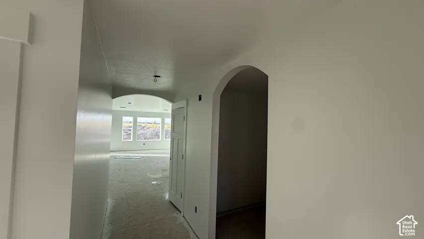 Recessed archways with white trimwork