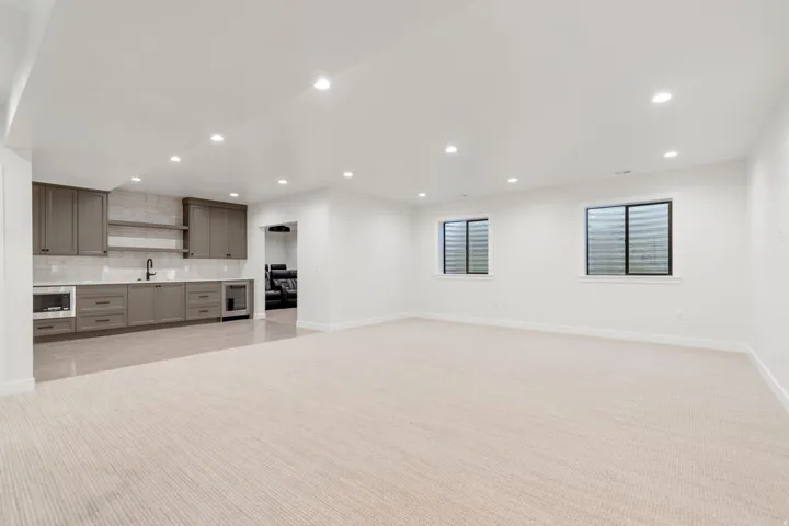 756 W Sara Dr, Saratoga Springs, Utah 84045
