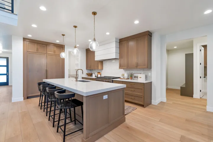 756 W Sara Dr, Saratoga Springs, Utah 84045