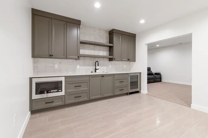 756 W Sara Dr, Saratoga Springs, Utah 84045