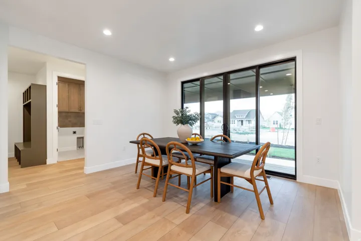 756 W Sara Dr, Saratoga Springs, Utah 84045