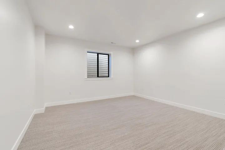 756 W Sara Dr, Saratoga Springs, Utah 84045