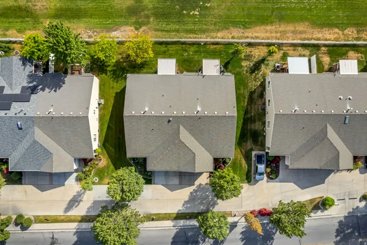 33 Clubhouse Dr, Stansbury Park, Utah 84074