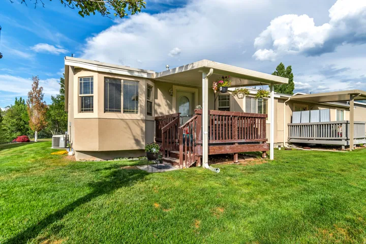 33 Clubhouse Dr, Stansbury Park, Utah 84074