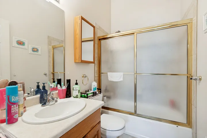 33 Clubhouse Dr, Stansbury Park, Utah 84074