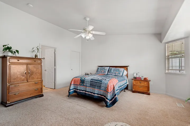 33 Clubhouse Dr, Stansbury Park, Utah 84074