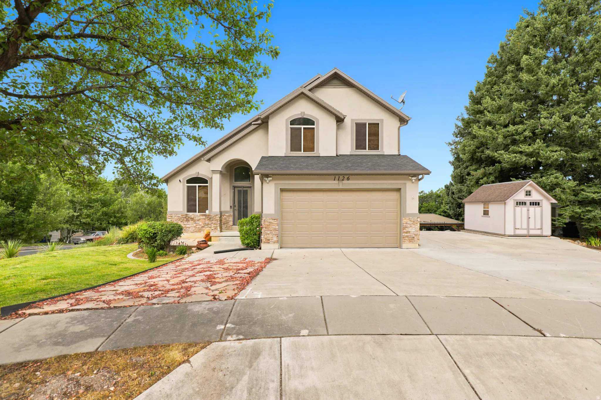 Cul-de-sac home