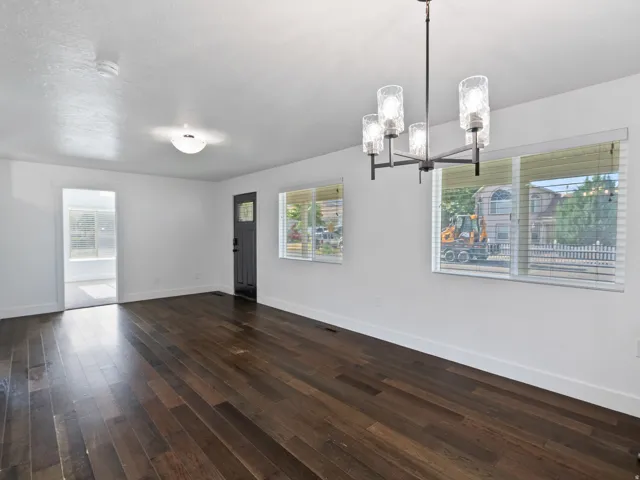 1811 Shepard Ln, Lake Point, Utah 84074
