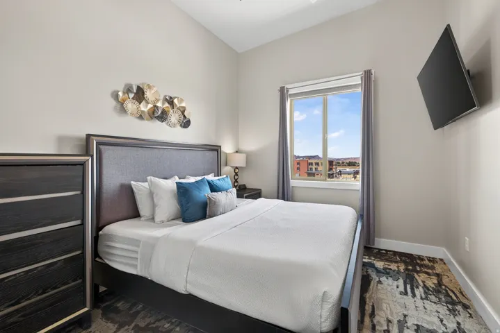 Second bedroom