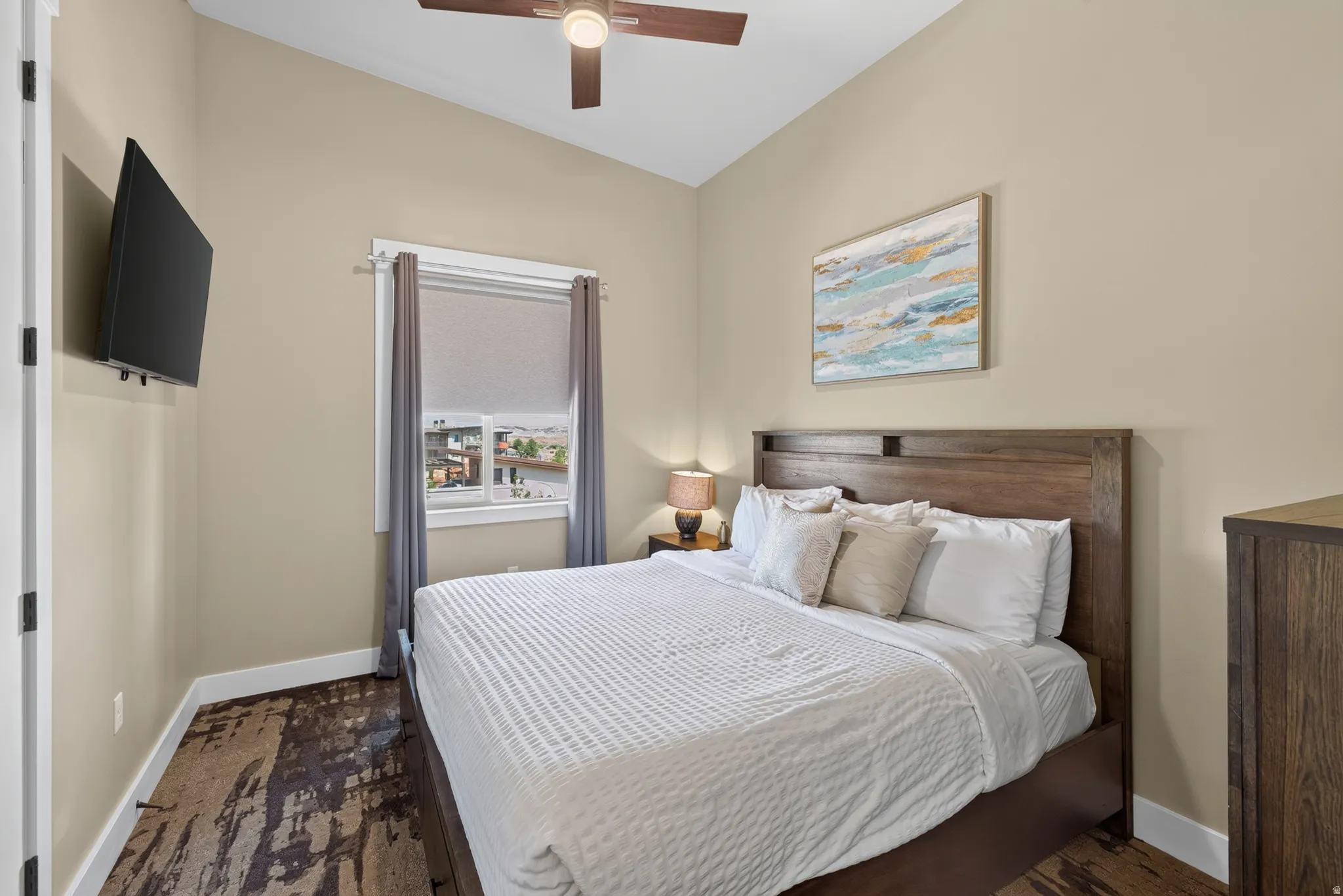 Second bedroom