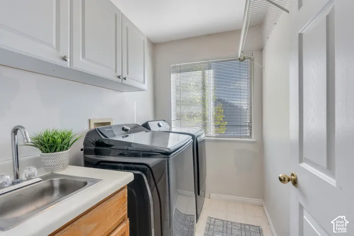 With ample space to do laundry!