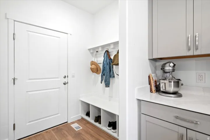 4169 W 700 S #511, Syracuse, Utah 84075
