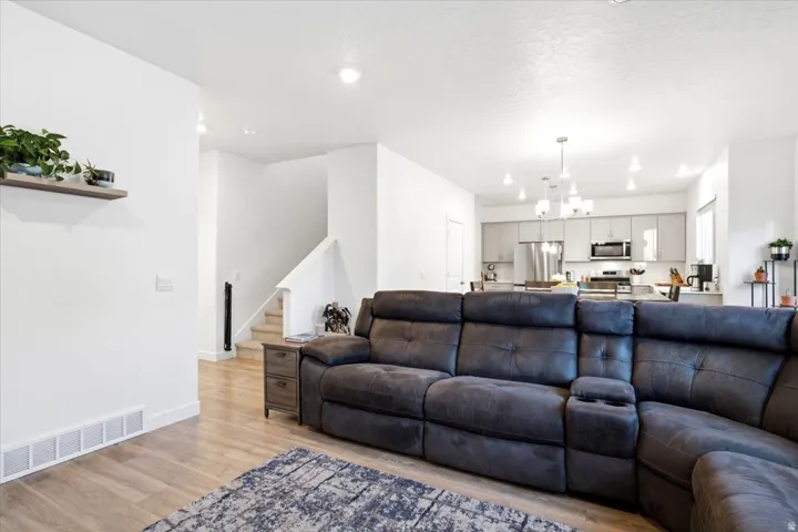 4169 W 700 S #511, Syracuse, Utah 84075