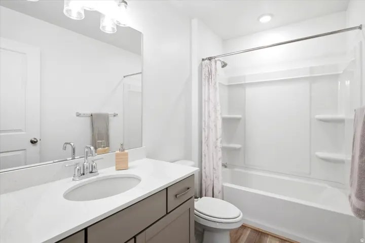 4169 W 700 S #511, Syracuse, Utah 84075
