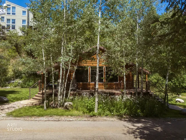 2876 E Greengrove Dr, Sundance, Utah 84604
