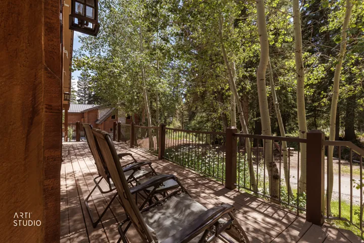 Listen to the quaking aspens peacefully on the porch.